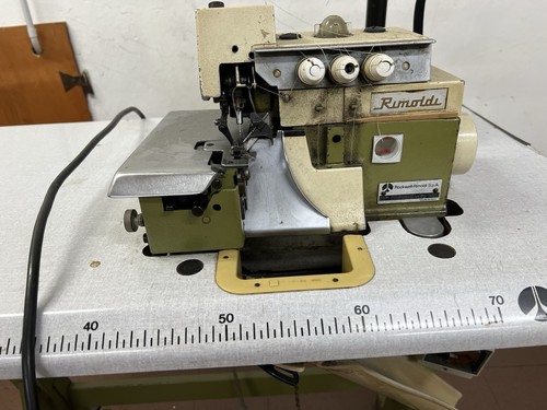 Macchina cucire taglia e - macchina,