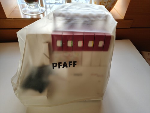 Pfaff coverstyle 4850 - pfaff,